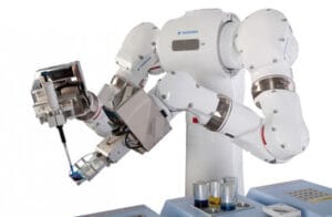 Robort-CNC-Machining